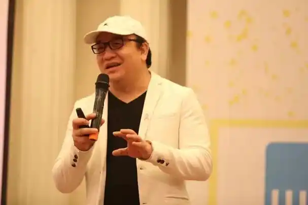 郑瑞博士做主题分享专家讲座得到参会同学们的热烈掌声,同时针对当下