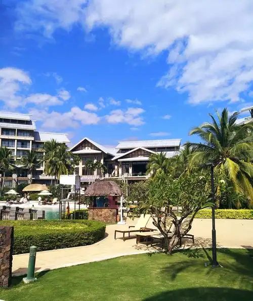 三亚希尔顿大酒店后花园