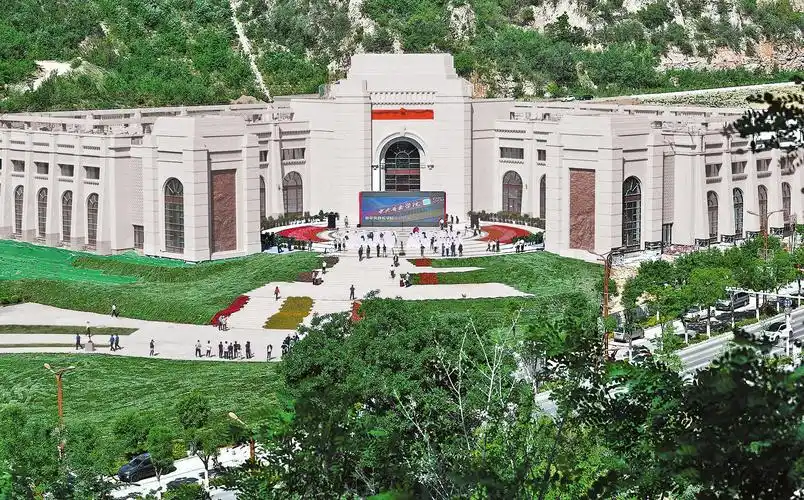 图为:延安文艺纪念馆建成使用