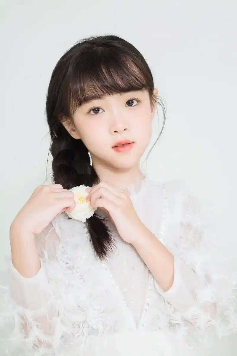 八周岁了 我的小姑娘 祝你快乐,不止生日!  - 抖音