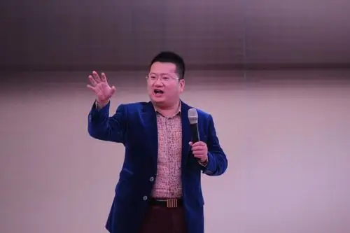 今智塔王冲万千老板都是这样绝处逢生