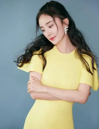 2019杨幂美图写真特写look高清无水印壁纸 时尚穿搭摄影