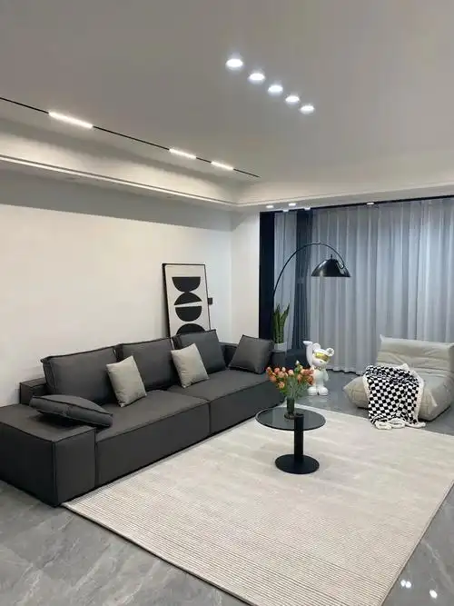 这才是2023年流行的客厅装修效果.轻奢极简无主灯,简约中带 - 抖音