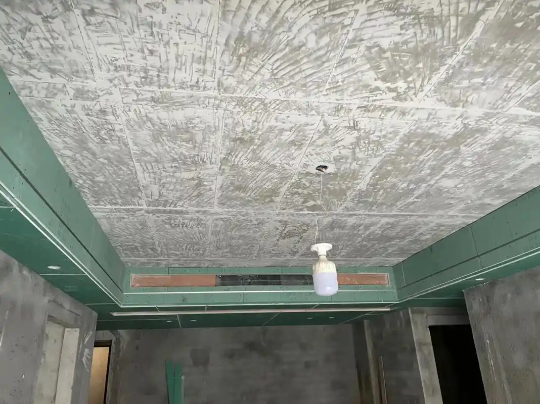 木工吊顶7字角8字缝施工