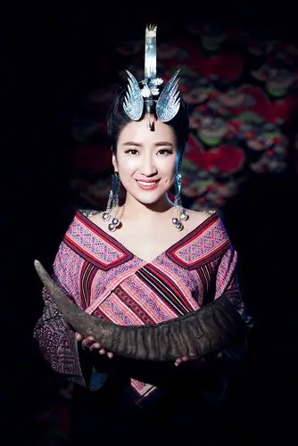 歌手雷艳2015宣传片-文章详情-贵州一米堂商业摄影机构