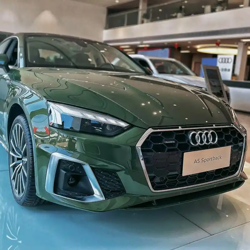 奥迪a5 "美学担当" 耀眼而来.11566耀夜绿的车身 搭配经 - 抖音