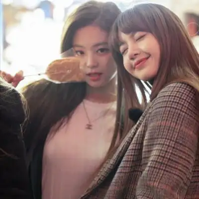 lisa金智妮闺蜜头像