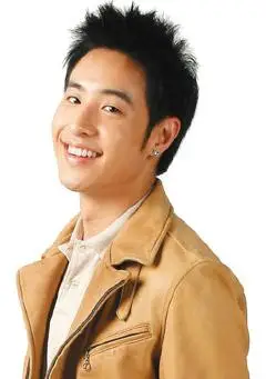 潘玮柏拍不良校花称吻杨丞琳像乱伦图