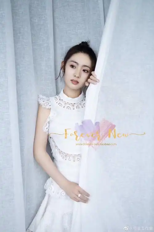 zimmermann澳洲代购邢菲同款白色蕾丝花边立领高腰修身背心连衣裙