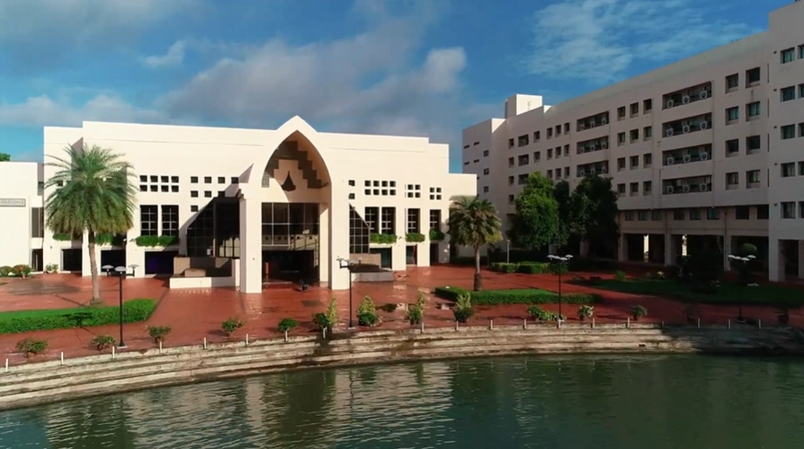 别再朱拉法政玛希隆啦 泰国这些超平价大学也值得拥有姓名