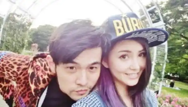 昆凌17岁就被周杰伦追到手,看到她的旧照,难怪周杰伦