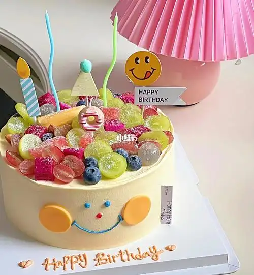 适合小孩子的ins风水果多多生日蛋糕啀