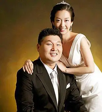 姜虎东老婆李孝珍个人资料及近况和图片介绍