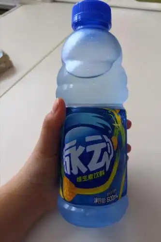 菠萝味的脉动好好喝啊