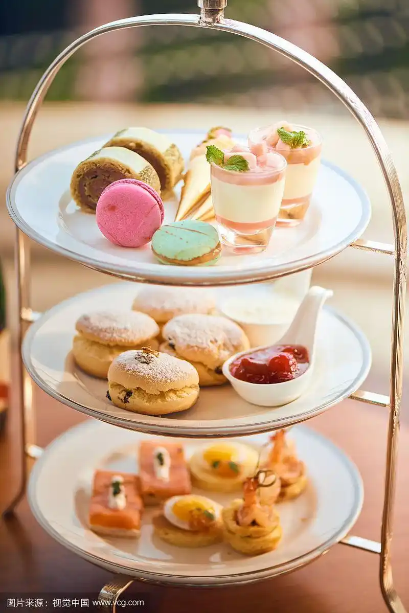 英式三层塔马卡龙点心