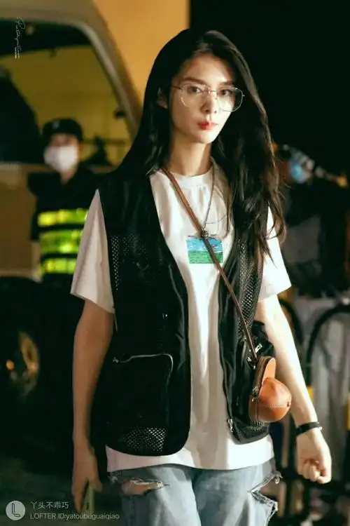 玖关注打开新页老婆美绝了~期待姐姐的《爆裂舞台》吴宣仪,你啥时候娶