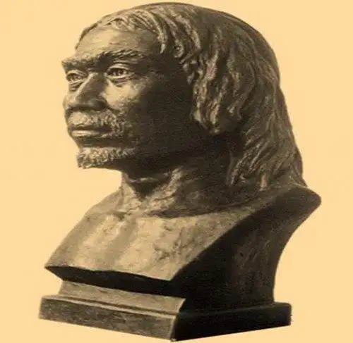 埃及吉萨金字塔群以南出土14具2500多年历史的木棺