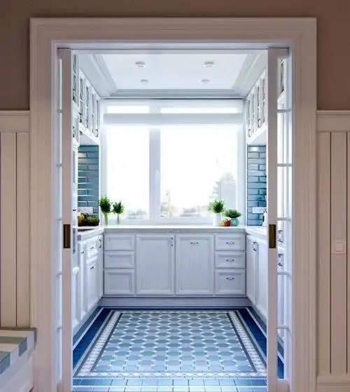 现在想加也不迟,不装普通门就选这种,最省空间|厨房|门洞|门套_新浪网