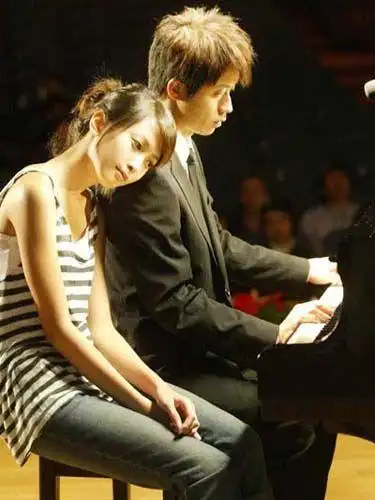 宋智爱代表mv:光良《童话》.宋智爱原名郑佳瑜.