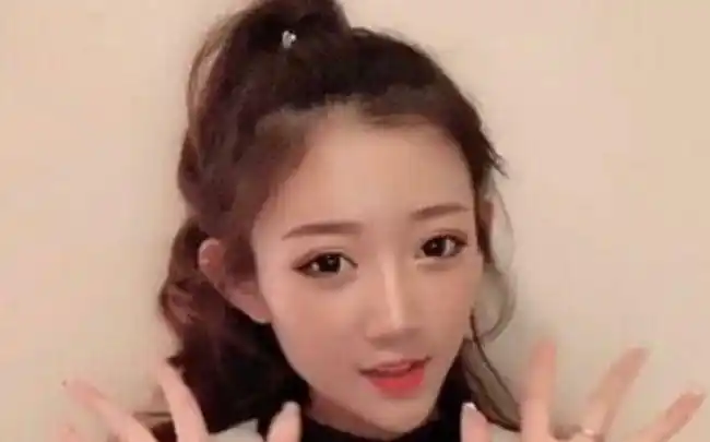 看到这篇牌家军早已等不及了,牌牌琦的到来快手就又要引来了一片新