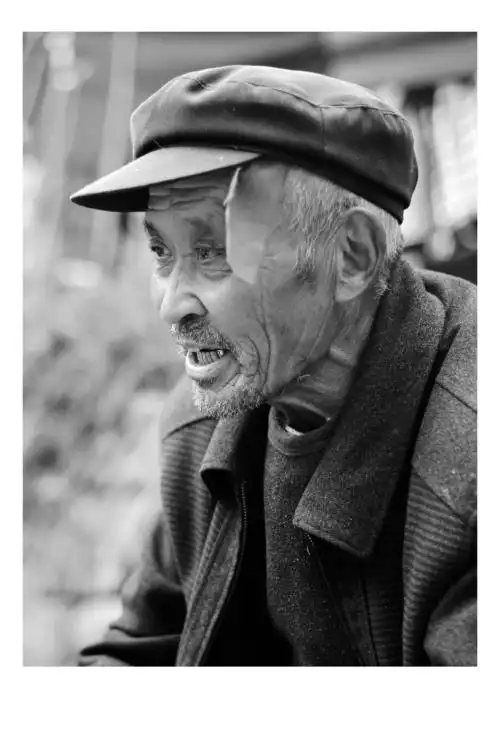 《山东老汉》(黑白)