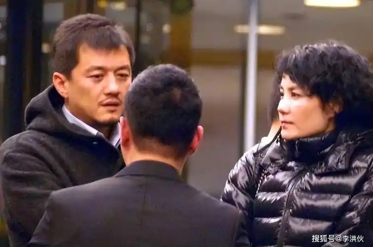 港媒曝谢霆锋与王菲已分手,没有约束感的爱情,经不起岁月的考验_感情