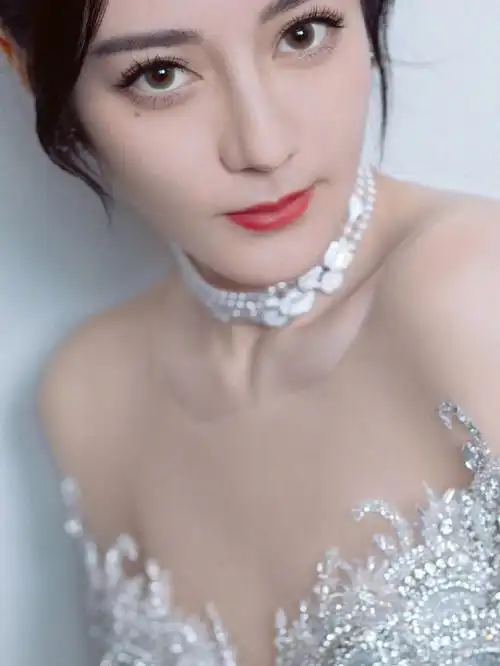 迪丽热巴要原图的私我