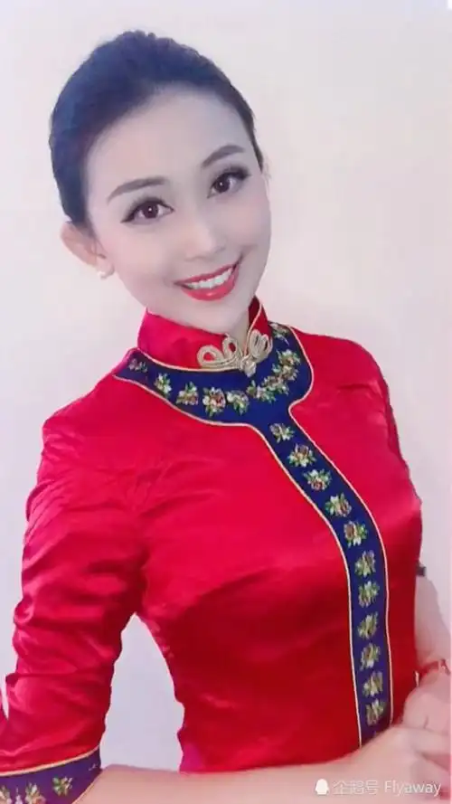 海航空姐制服秀