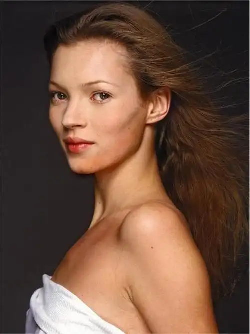 章子怡强势回归!当年她钟情的犹太富豪nevo到底有多厉害?