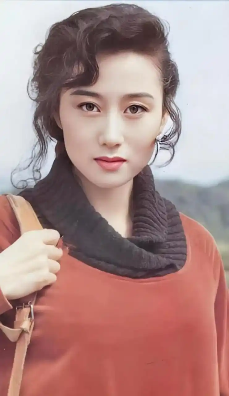 利智惊艳写真照