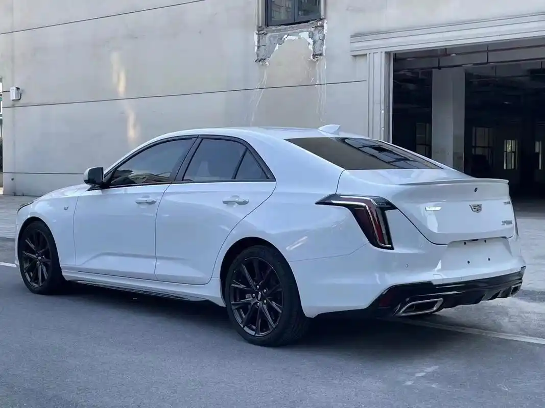 凯迪拉克ct4 21年凯迪拉克ct4尊贵,1万公里原版原漆,顶配!