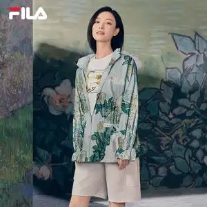 fila 斐乐官方女子时尚套装2022夏季外套t恤短裤休闲运动套装女