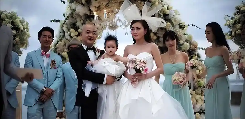 被推的柳岩成影后,有的伴郎却如同"消失"_包贝尔_贾玲_事件