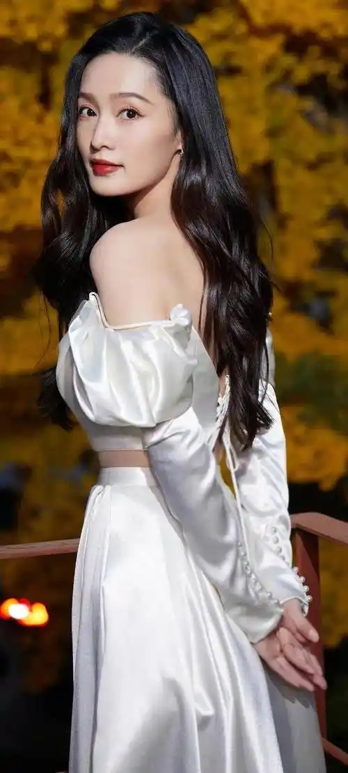 明星美图—第383期李沁