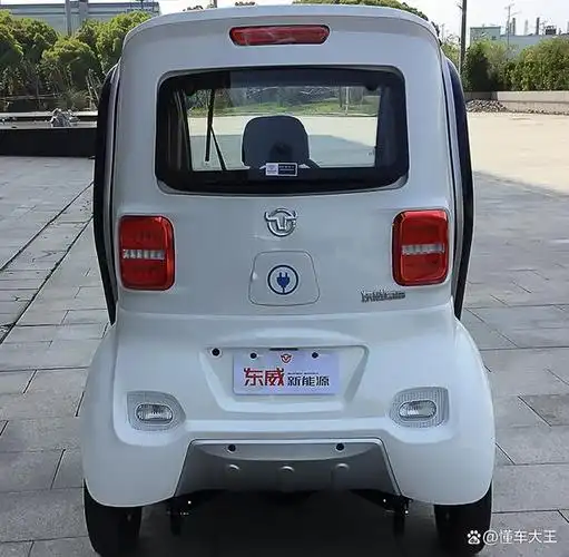 万元出头,不仅空间宽敞,还贴心配备了空调的四轮电动车——爱象o6与