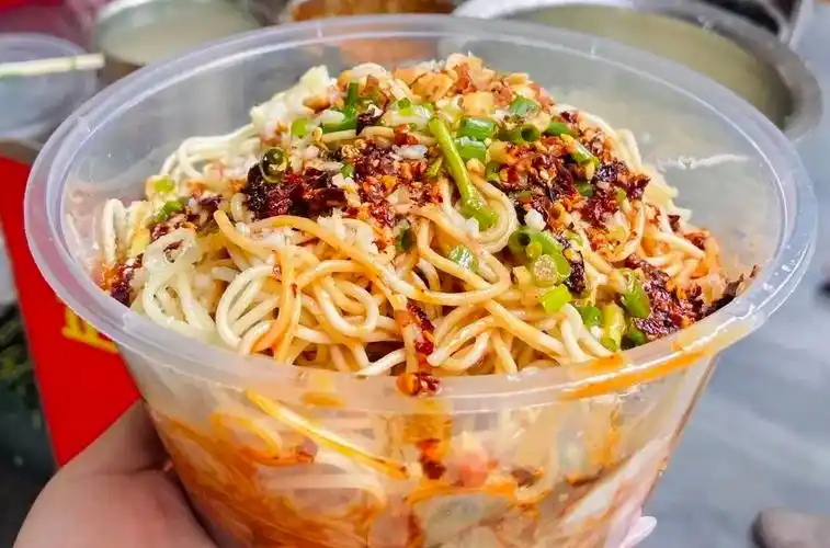 何以解暑,唯有凉面——入夏后,这碗凉面一定少不了!