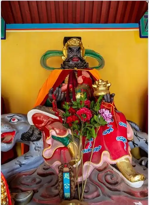 赵黑虎,赵玄坛,赵公元帅相传姓赵公明秦时得道于终南山,道教尊为正一