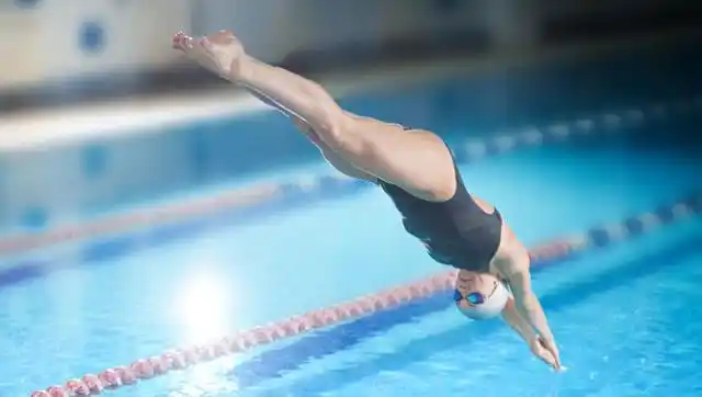 一战成名!22年前13岁中国跳水皇后伏明霞奥运会跳水夺金震撼世界