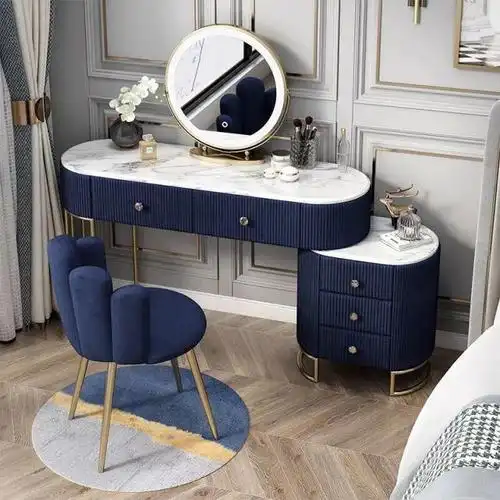 塔罗占卜你最喜欢哪款梳妆台测你未来老公是有钱还是有颜