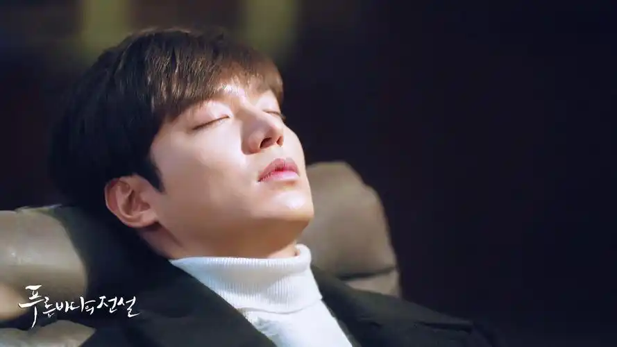 22m上传时间:2020-06-16壁纸标签:李敏镐明星风尚壁纸封面图李敏镐