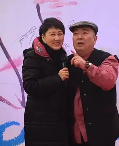 董浩叔叔合影金龟子鞠萍姐姐