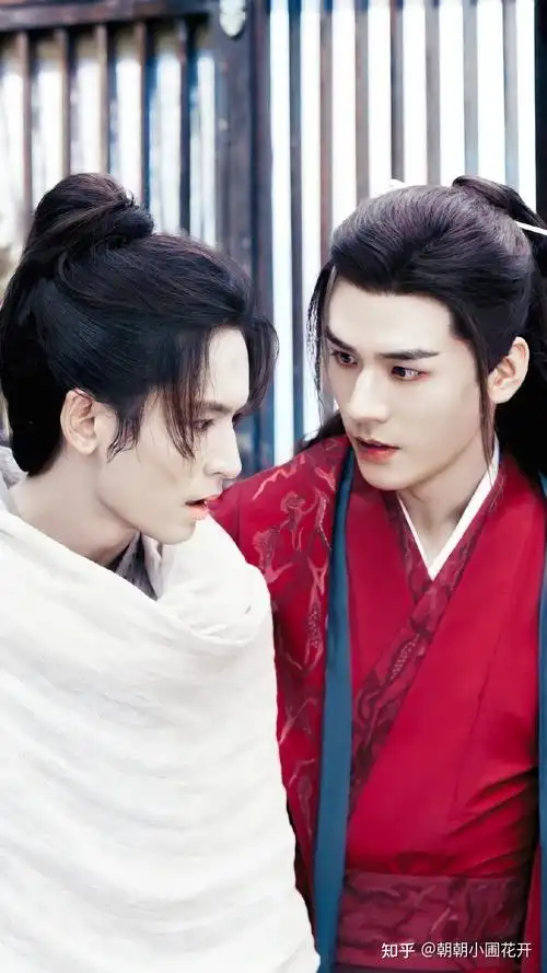 哦……本人学生,这学期挺忙的,只追了一部……2021好看的电视剧排名不