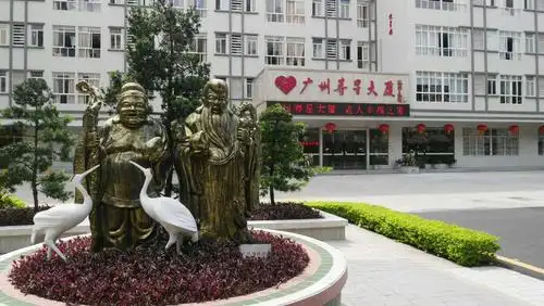 寿星越变越靓啦!