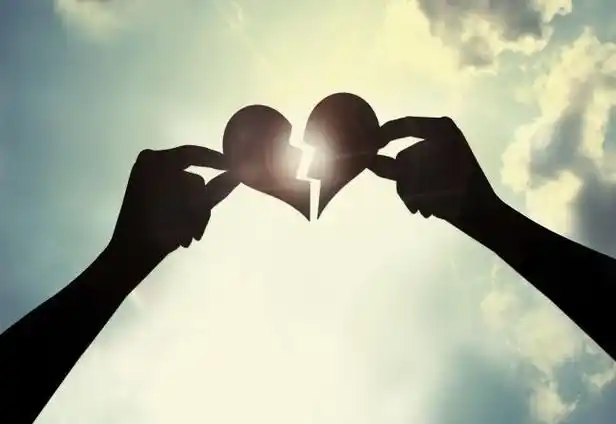 一句戳心的分手签名