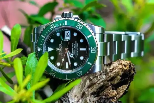 劳力士绿水鬼价格多少2022劳力士绿水鬼有夜光吗