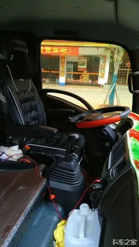 重汽王牌内饰改装