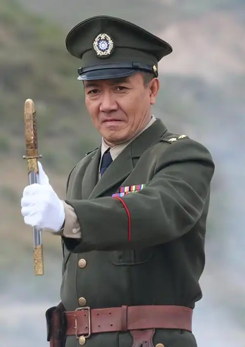 鑫,顾 喆,苏 杭,莫茜茜,周春儿,姜琪航,刘乐乐,刘子豪,杨晗婧,傅滢滢