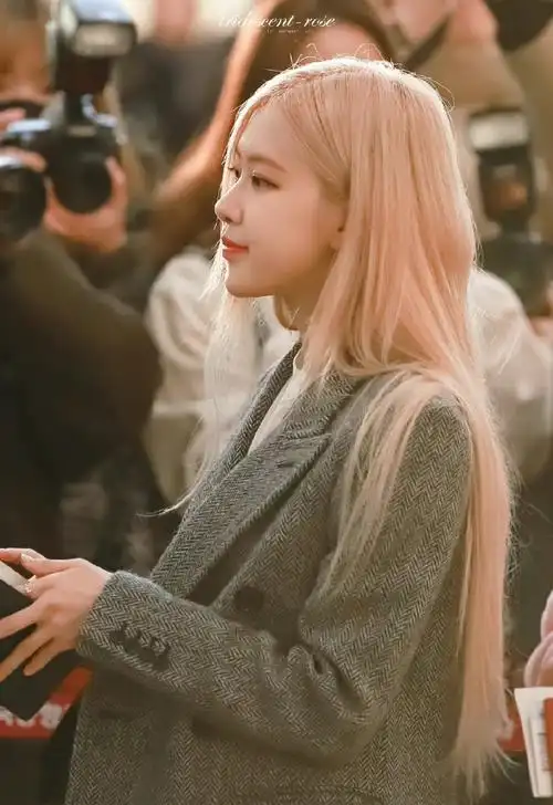 一整个被rose美到啦