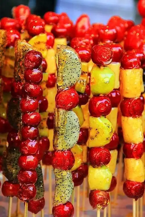 【小橡树幼儿园学前一班小梵高创意美术——冰糖葫芦】