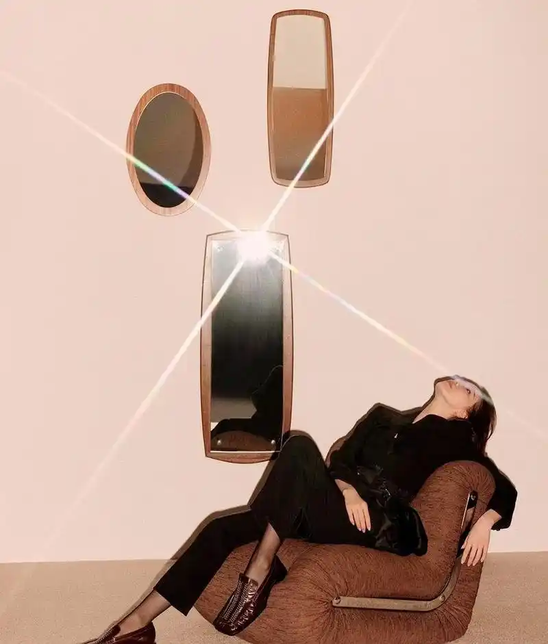 刘诗诗黑丝美腿性感优雅